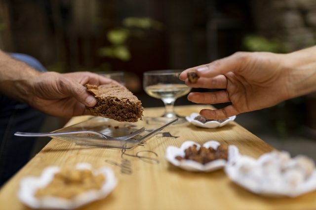 TORTA DI NOCCIOLE